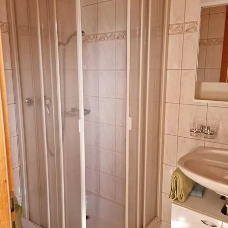 Zur Stilli Dorf Appartement Davos